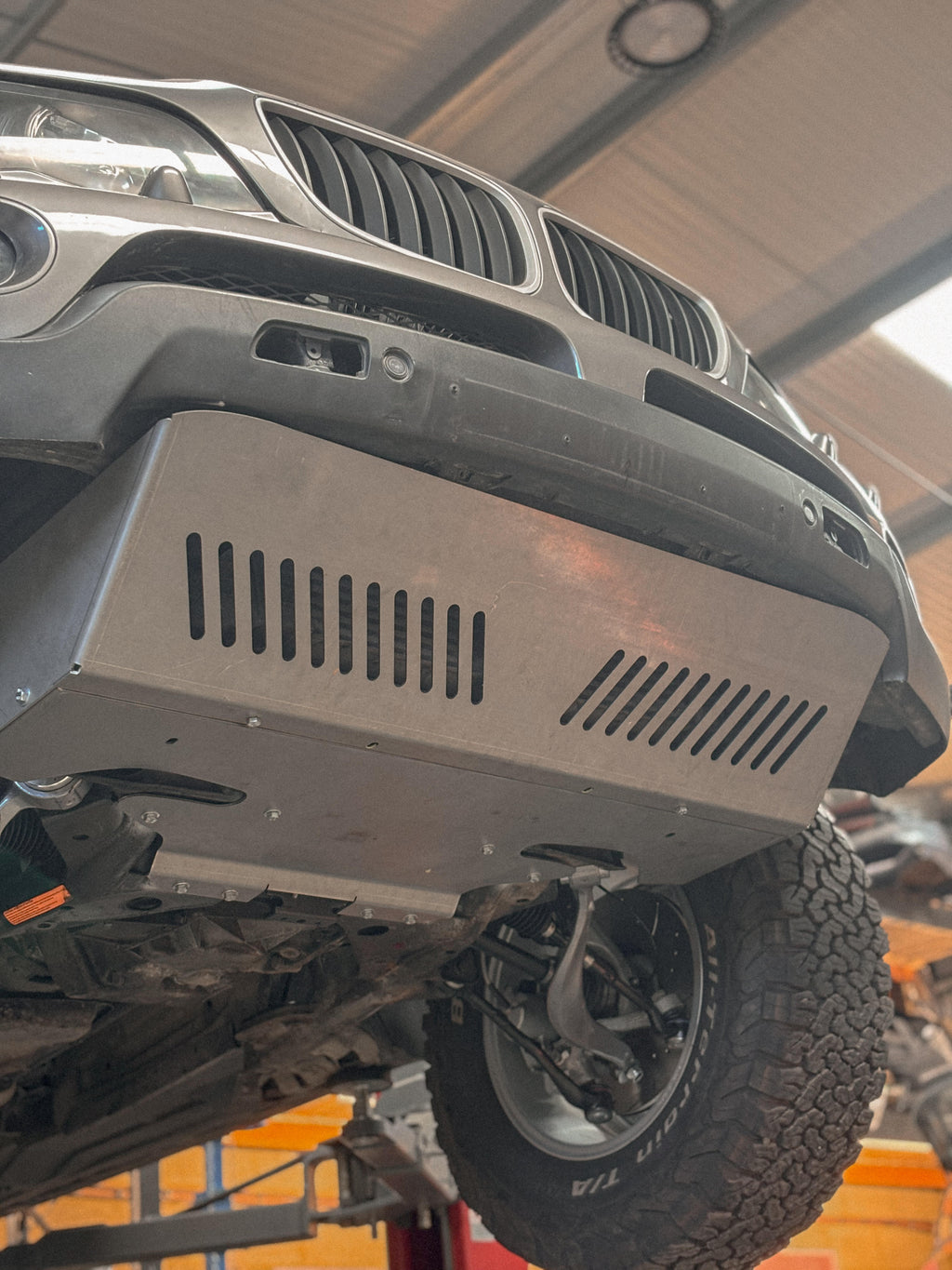 E53 x5 - Front Skid Plate Set